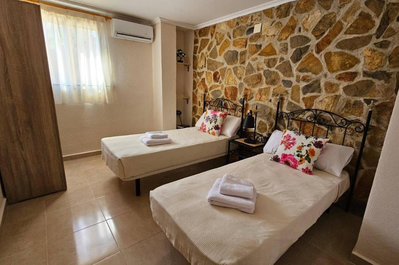 Buen Estar, Piscina, Barbacoa, Jacuzzi En Valencia Villa Turis ภายนอก รูปภาพ